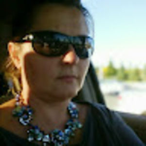 Meet your Posher, Renata